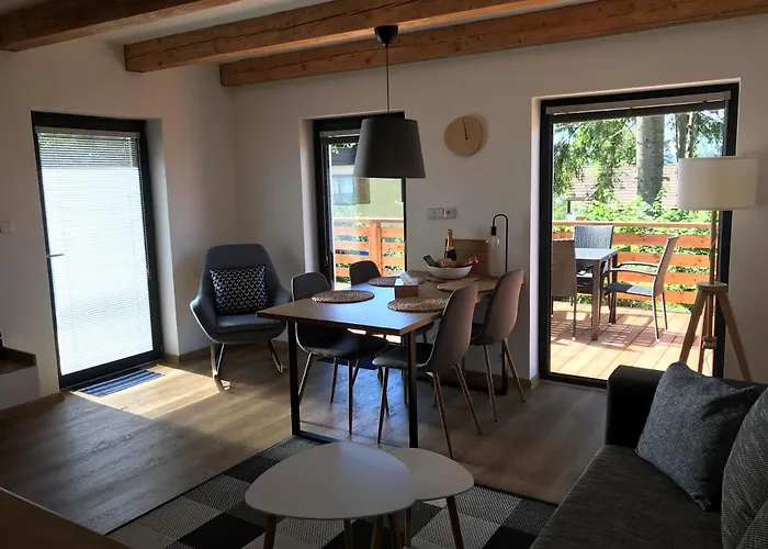 Bellis Nyaraló